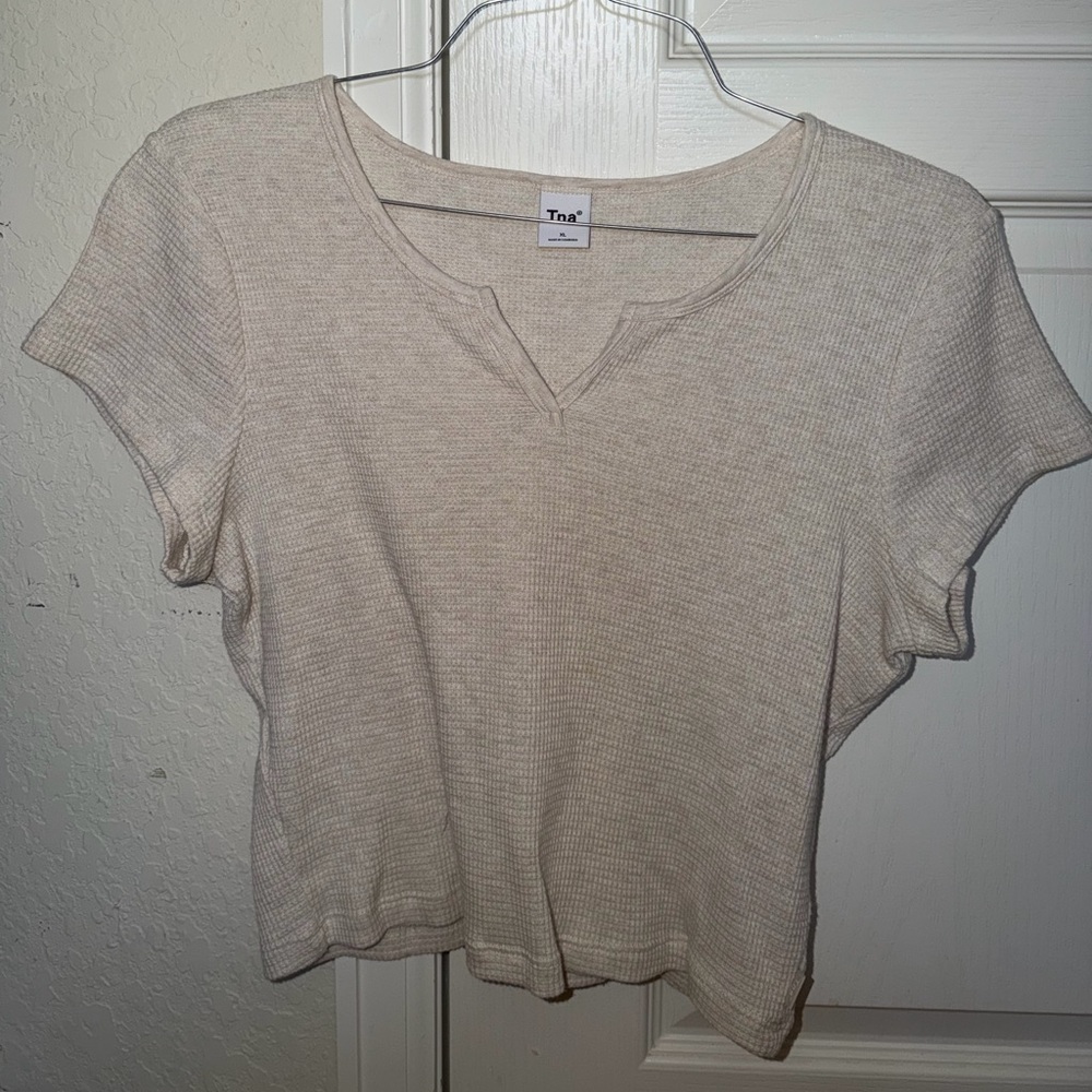 TNA Waffle Notch T-Shirt Cream